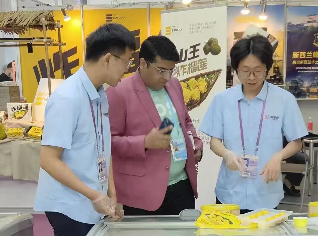 携手广交会，展译界风采——外国语学院翻译硕士团队专业语言服务获央视国际频道专访